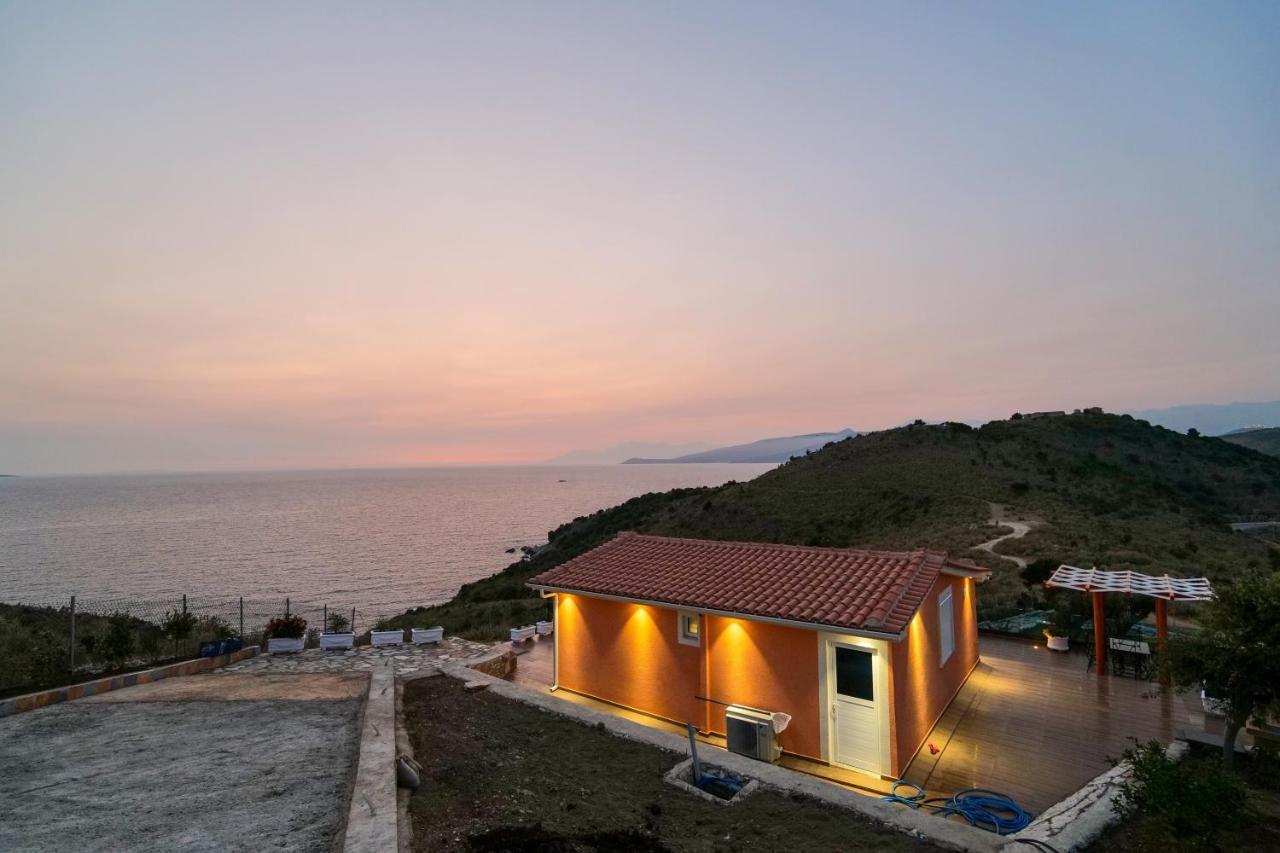 Twins Villa Sarandë Exterior foto